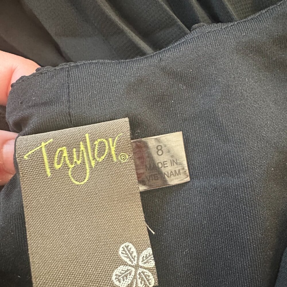 JUST TAYLOR Black Pleated Skirt 3/4 Sleeve Midi Dress Chiffon Black sz 8 - Picture 8 of 8